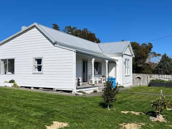 369 Middle Road, Havelock North