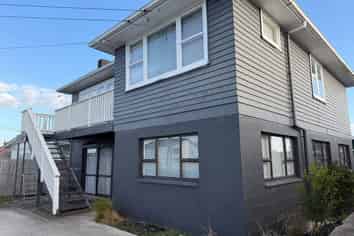 1/41 Ferguson Street, Manurewa East