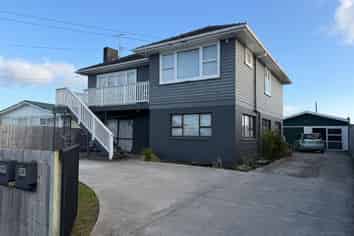 1/41 Ferguson Street, Manurewa East