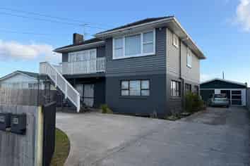1/41 Ferguson Street, Manurewa East