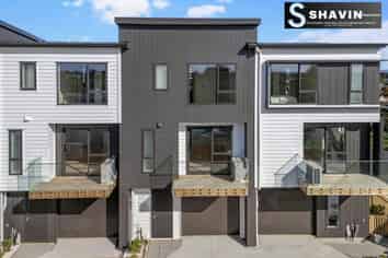 24B Wayne Drive, Mangere