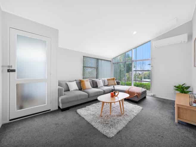 27b Keegan Drive, Massey