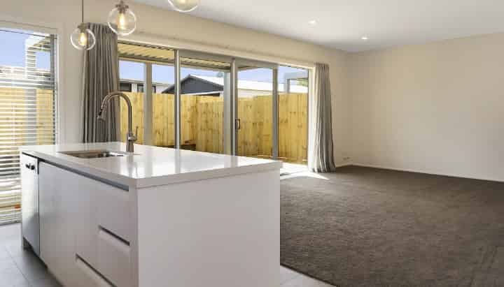 3/98 Dinsdale Road, Dinsdale