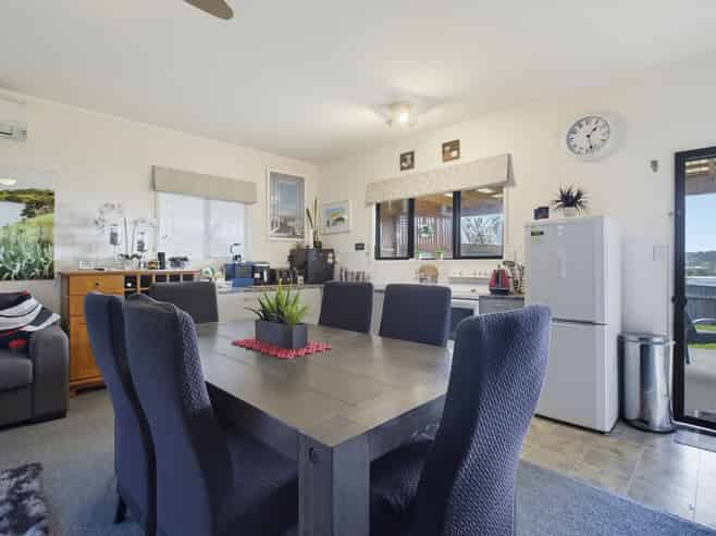 49 Melody Lane, Mangonui