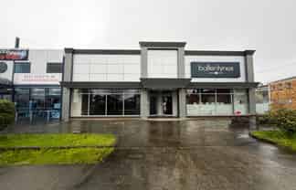 BULK RETAIL OPPOSITE LYNNMALL
