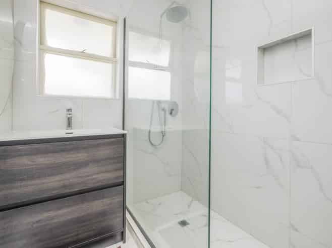 65 Bairds Road, Otara