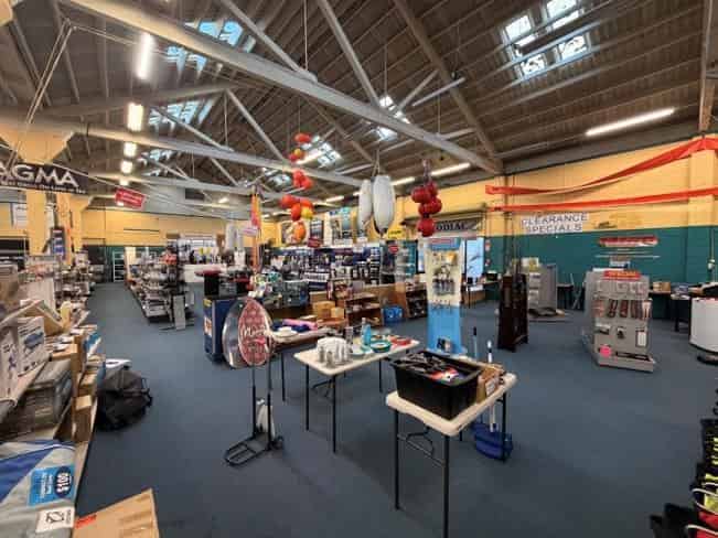 Large Volume Retail with Carparking CBD Fringe