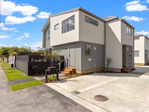 1/92 Milton Street, Somerfield