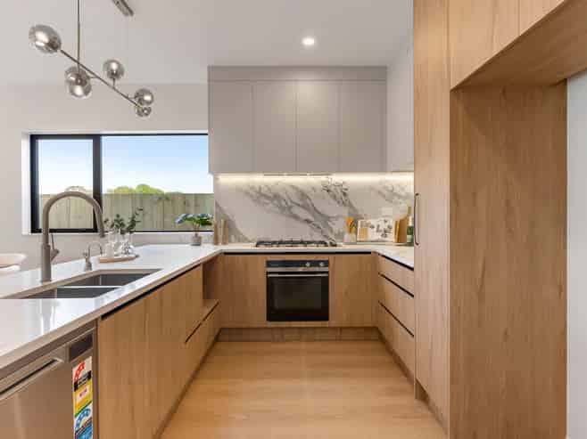 11 Star Cross Road, Karaka