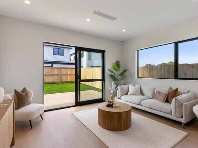 11 Star Cross Road, Karaka