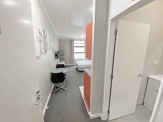 704/5 Aitken Street, Thorndon