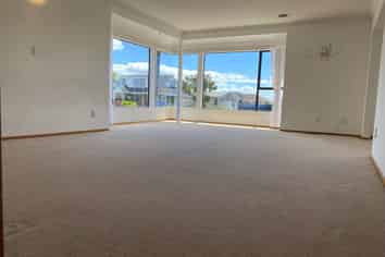 1/12 Takutai Avenue, Bucklands Beach