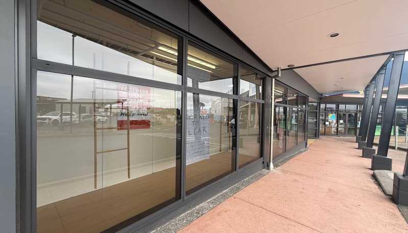Unit Q/451 Ti Rakau Drive, Botany Downs