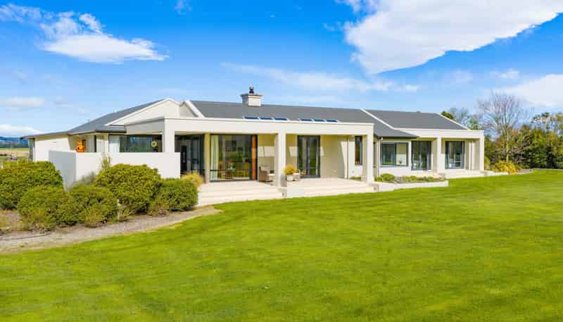 879 Ongaonga Road, Ongaonga