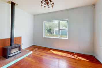 33 Ratanui Road, Otaihanga