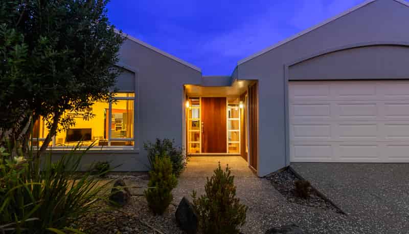 43 Quadrant Heights, Paraparaumu