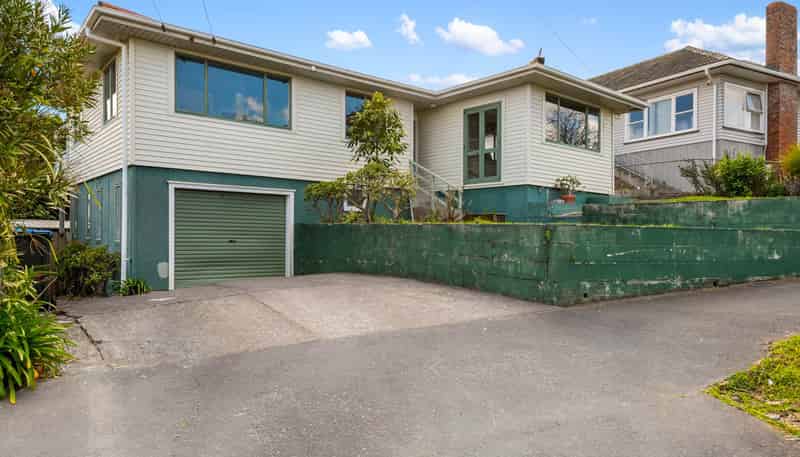 15 Mulgan Street, New Windsor