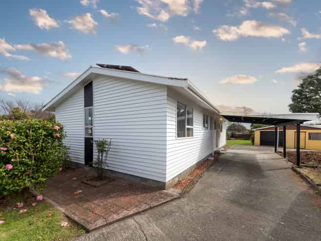 45 Arawhata Road, Paraparaumu