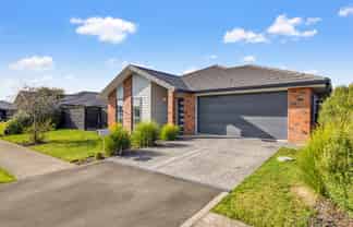 32 Burford Way, Rolleston