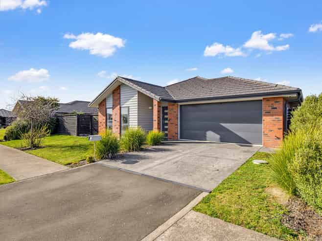 32 Burford Way, Rolleston