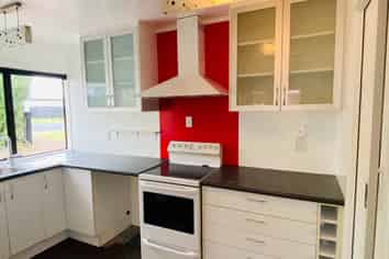 98 Stanmore Bay Road, Stanmore Bay