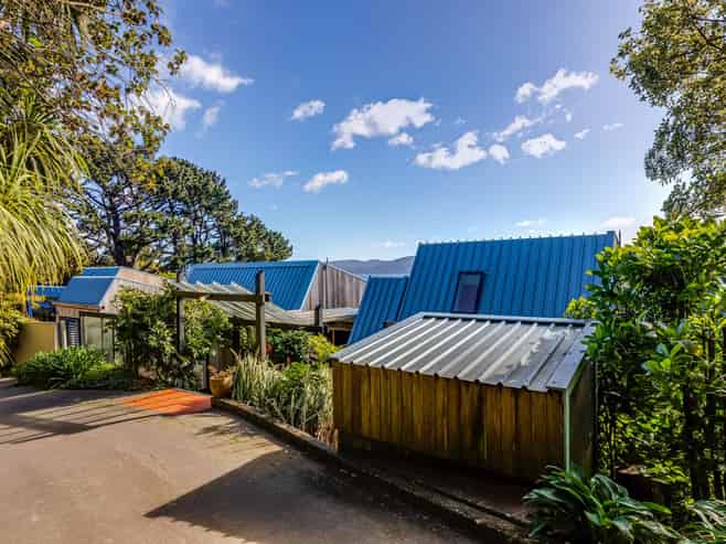 1A/35 Nikau Road, Eastbourne