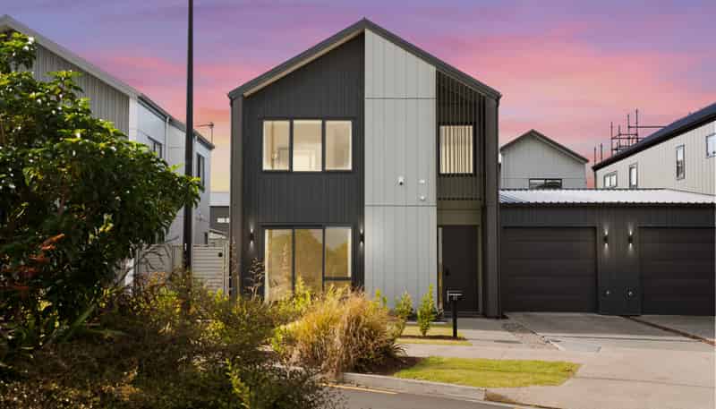 43 Parkmore Drive, Rosehill