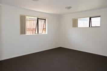  20 Burtons Drive, Swanson