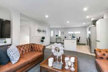 53/21 Hunters Park Drive, Three Kings