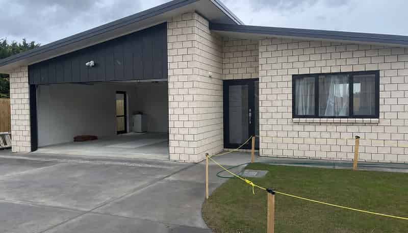 B/25 Neal Street, Putaruru