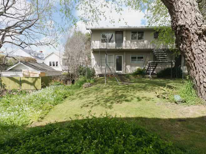 5A/65A Burnley Terrace, Sandringham