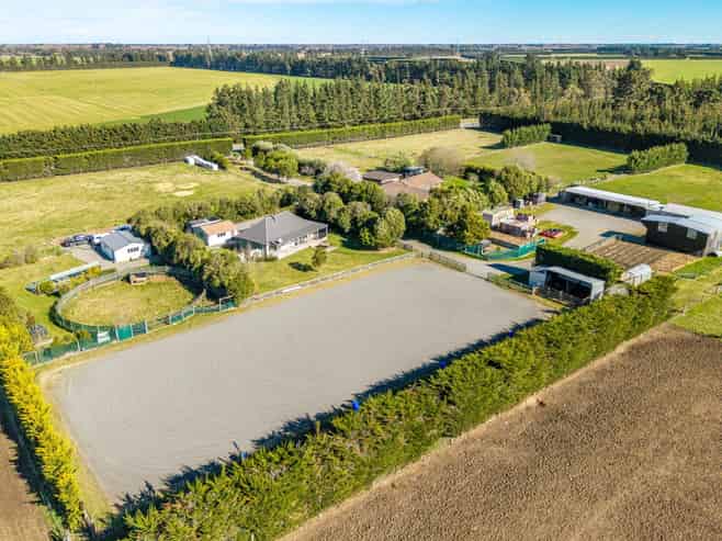1106 Ellesmere Junction Road, Burnham