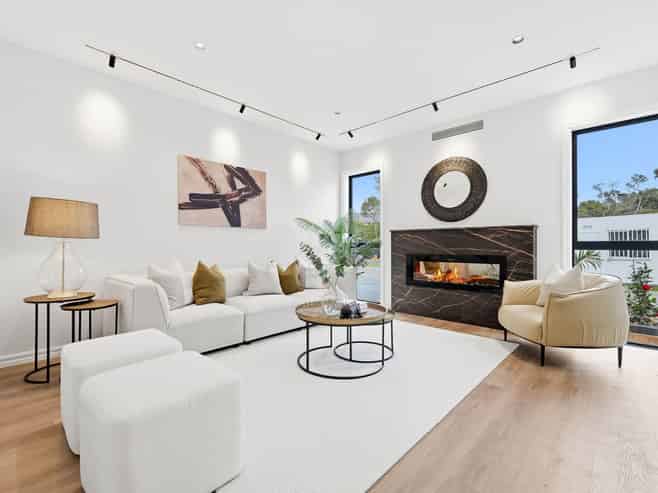 2 Antler Lane, Greenhithe