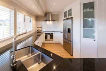 2 Kaniere Place, Half Moon Bay