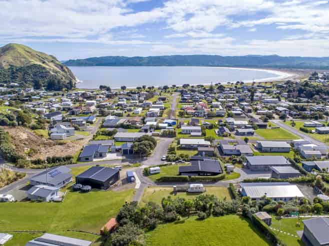13B Puka Place, Mahia