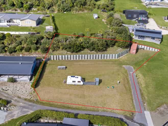13B Puka Place, Mahia