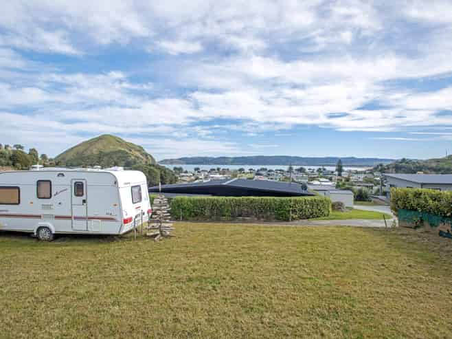 13B Puka Place, Mahia