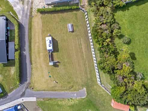 13B Puka Place, Mahia