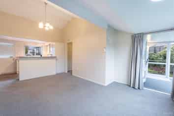 Cottage 10/6 Glenwood Avenue, Highfield