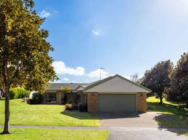 20 John Webb Drive, Glenview