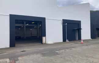 Versatile workshop / warehouse