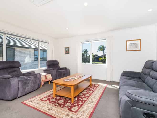 6 Ocean View Rise, Ruakaka
