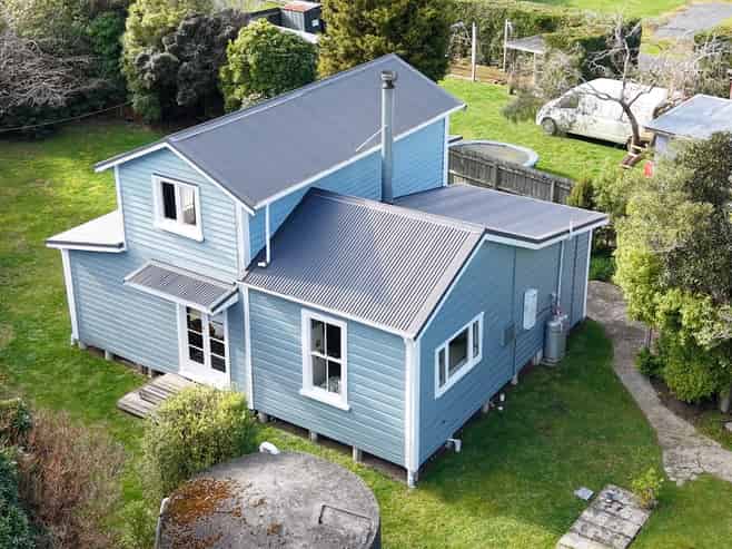329 Pounawea Road, Owaka