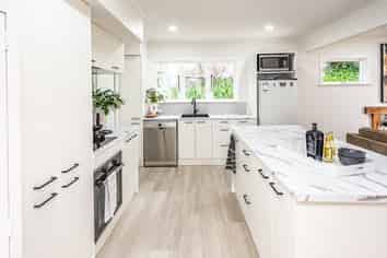 101 Devon Road, Springvale