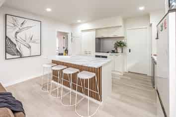 101 Devon Road, Springvale