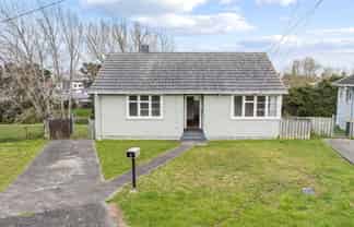 8 Tate Place, Otara