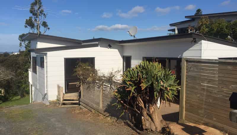 14 Maraetai School Road, Maraetai