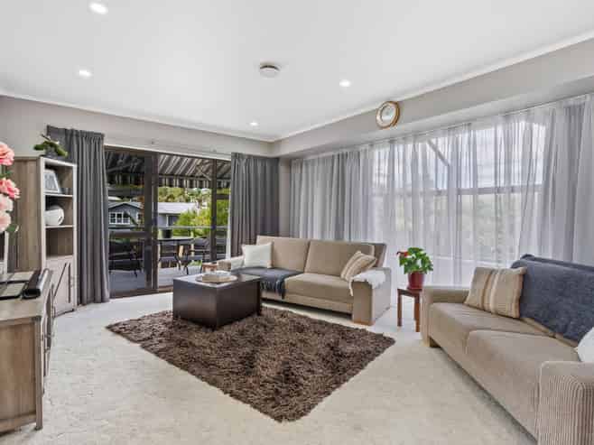 102 Fairway Drive, Kamo