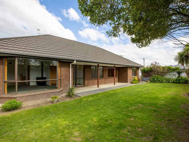 14 Morris Road, Amberley