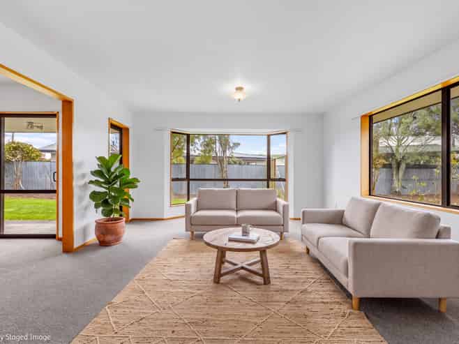 14 Morris Road, Amberley